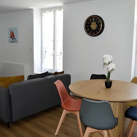 L'artiste, Moderne Avec Vue - Cour - Parking