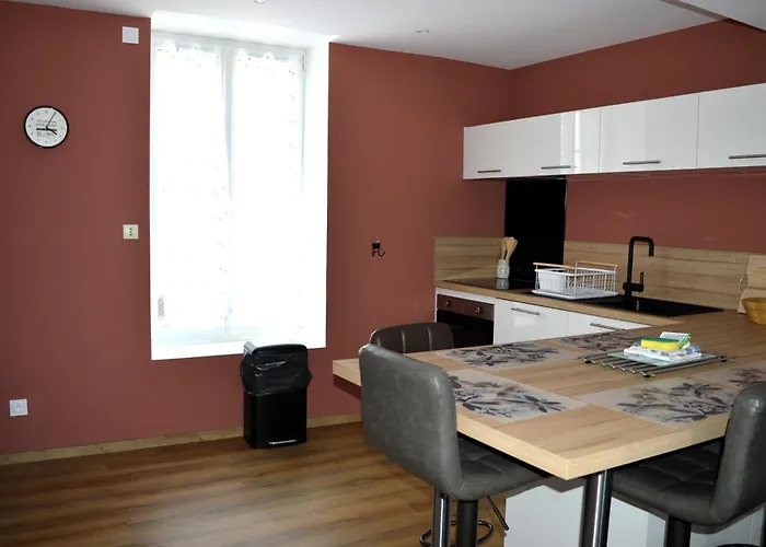 L'artiste, Moderne Avec Vue - Cour - Parking *