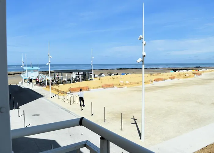 L'artiste, Moderne Avec Vue - Cour - Parking Apartamento