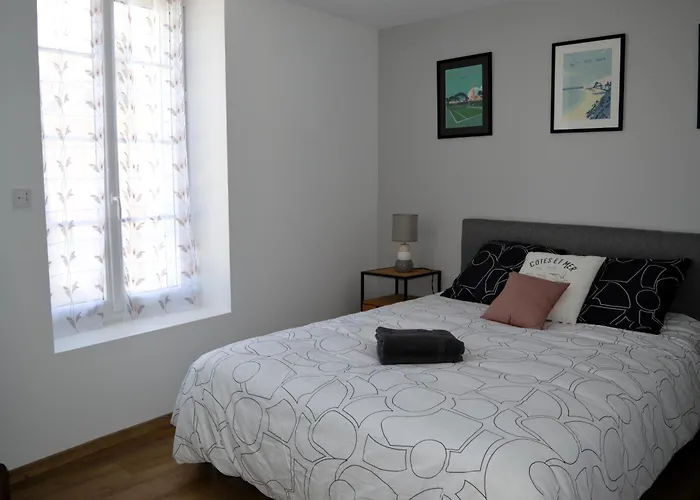 L'artiste, Moderne Avec Vue - Cour - Parking